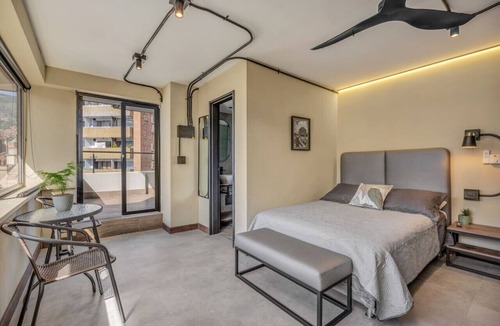 La Candelaria Apartment | City Downtown Loft near Antioquia Museum