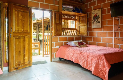 Carolina del Principe Hotel | Ciudadela el Artesano