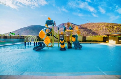 Pozos Colorados Apartment | Coastal 1-bedroom apartment Near the Beach w/Infinity Pool