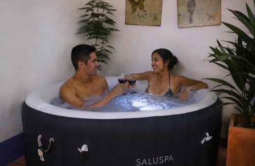 Zona Colonial Bed & Breakfast | Colonial house in Santa Fe de Antioquia & jacuzzi