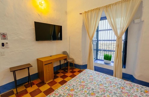 Zona Colonial Bed & Breakfast | Colonial house in Santa Fe de Antioquia & jacuzzi