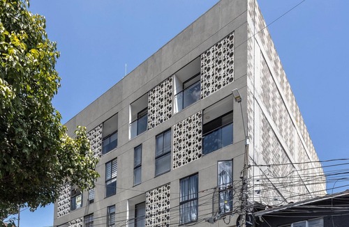 La Candelaria House | Color, culture, and comfort by Medellín’s tram