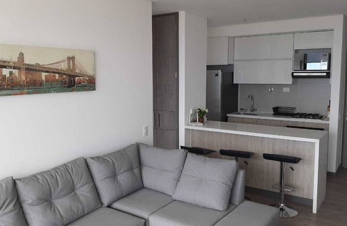 El Poblado Apartment | ☆Contemporary Apartment with all Amenities in Balsos with City View/1AC☆
