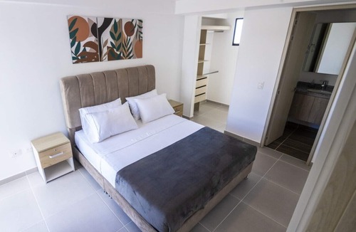 Floridablanca Apartment | Cosy 3BR Apartment With Stunning Mountain View in a Prime Location!