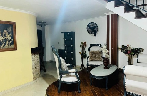 Itagui Apartment | Cozy apartment in Itagüí | Wi-Fi | 2 bathrooms | Near Medellín