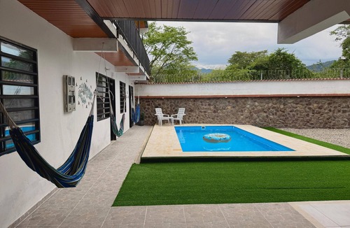 Villavicencio Cottage | Cozy country house with swimming pool and comfort only 5 min. from the city.