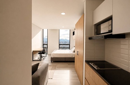 Centro International Apartment | Cozy Studio - City View
