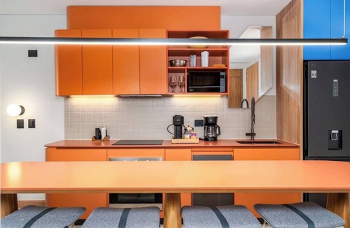 Cali Apartment | Deluxe 2-Bed In Granada Gastronomic District | 102