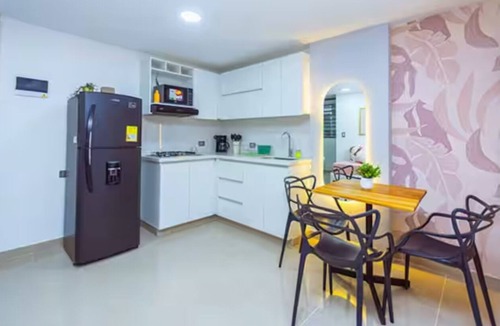 Guayabal Apartment | Deluxe Suite with Terrace + Coworking + Location