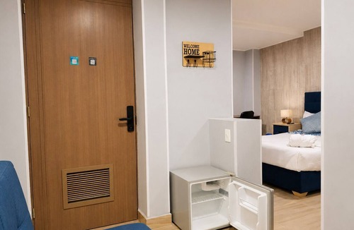 Chapinero Hostel | Double/Triple Suite 18-103