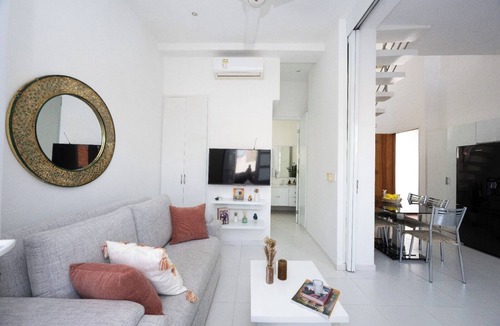 Marbella Apartment | Duplex with terrace in the walled city
