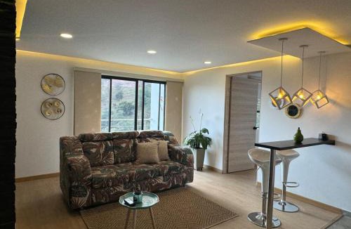 Duitama House | El Encanto - La Trinidad, cabaña con jacuzzi