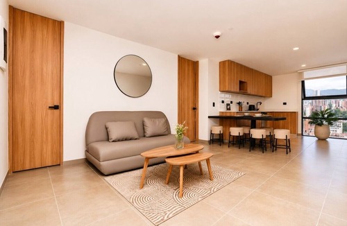 San Diego Apartment | El Poblado Stilysh 3BR/3AC apt –Jacuzzi+Cowork
