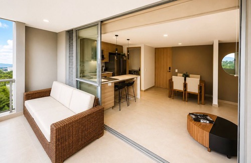 Sabaneta Apartment | Elegant Apartment - Panoramic View - Sabaneta
