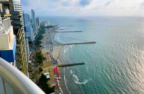 Bocagrande Apartment | Enjoy a beautiful sunset on the beachfront - Bocagrande