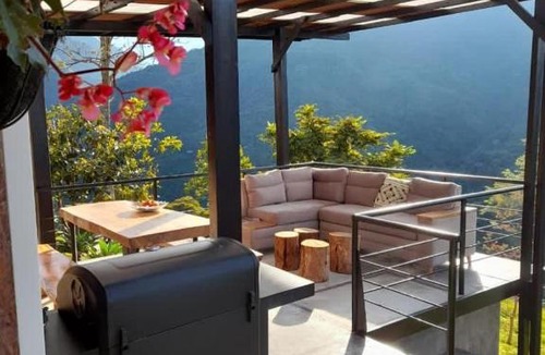 Buenavista Ski Chalet | ENTREMONTAÑAS CABAÑA