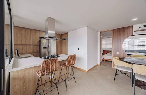Buenos Aires Apartment | EP| Modern 2 BR W/Workspace, Views, Pool, Gym