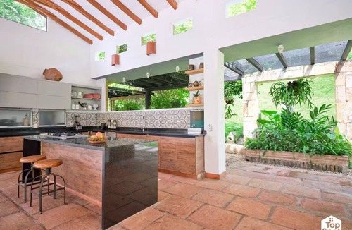 Chia House | ¡Espacioso TopSpot® para 18 cerca de Entrepuentes!