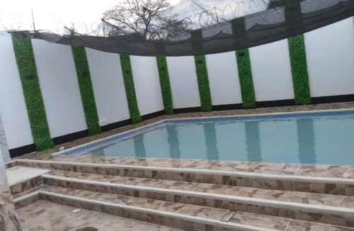Girardot Villa | Espectacular Casa con Piscina Privada en el Centro de Girardot