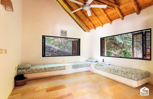 Apulo Villa | ¡Espectacular TopSpot® en Entrepuentes, Apulo!