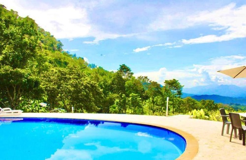 Valparaiso House | Estadía en hermosa finca con piscina