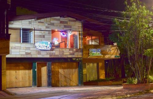Florida Nueva House | Estadio Area 51 Hostel habitaciones compartidas