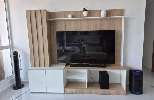 Ciudad Jardin Apartment | Exclusive 13th-Floor Luxury Apt in Garden City