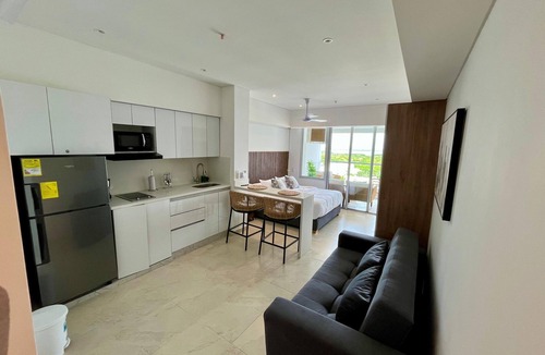 Crespo Apartment | Exclusive suite in Resort