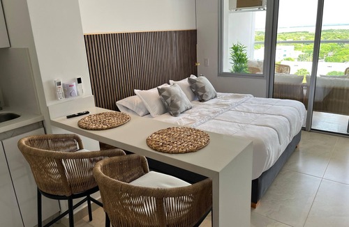 Crespo Apartment | Exclusive suite in Resort