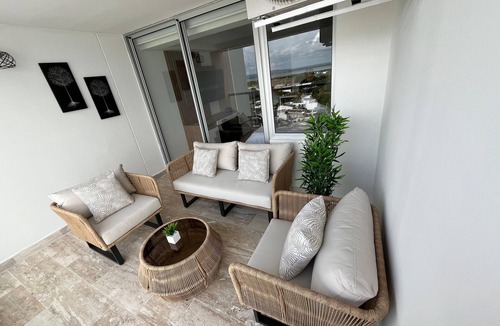 Crespo Apartment | Exclusive suite in Resort