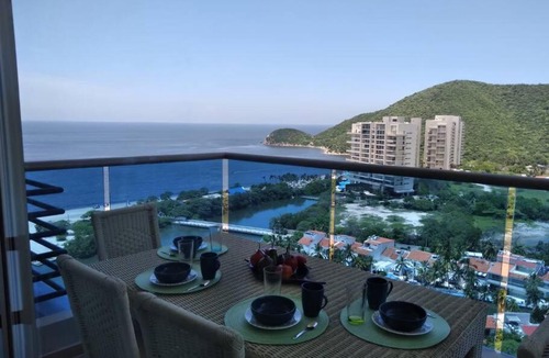 Pozos Colorados Apartment | Exclusivo apartamento frente al mar y con playa privada