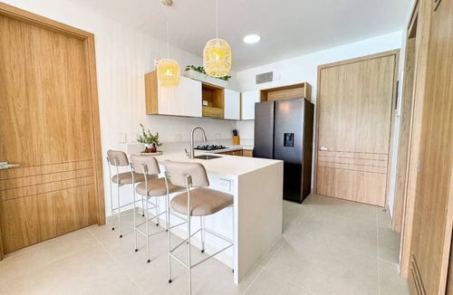 Cartagena District Apartment | Family apartment overlooking the Crystal Lagoon Baia Kristal in Cartagena