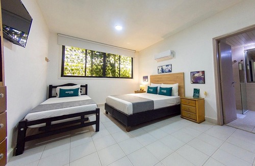 Bocagrande Hotel | Family-Friendly Hotel with WiFi and Parking in Bocagrande