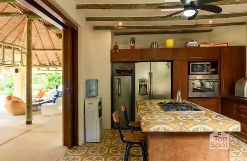 Anapoima Villa | Fantástico TopSpot® con la Mejor Vista de Anapoima