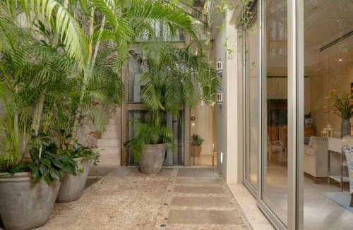 Cartagena Walled City House | Fantastic House with Amazing Pool in Cartagena