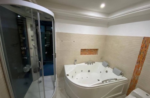 Marinilla House | Finca Azul, con Piscina y Jacuzzi
