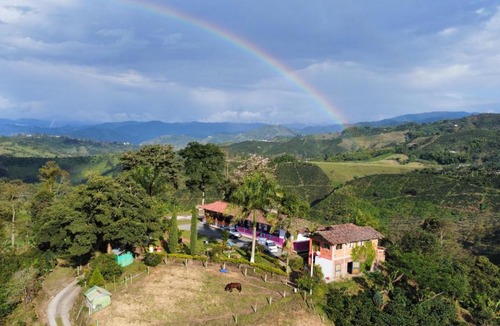 Chinchina House | Finca Cafetera Hostal El Cerrito