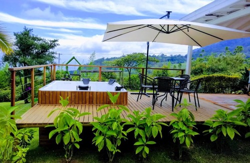 Fredonia House | FINCA CAJA DE ORO, FREDONIA