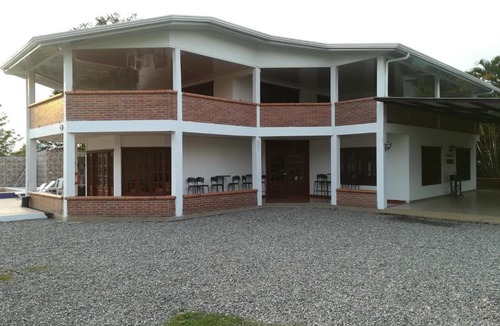 Apiay Hotel | Finca Campestre El Encanto