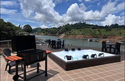 El Penol Villa | Finca con jacuzzi a 15min de Guatape