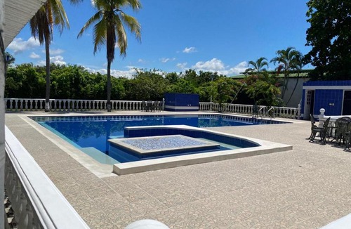 Flandes Villa | Finca Esperanza - Girardot - El Espinal