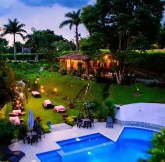 Quimbaya Hostel | Finca Hotel Loma Verde
