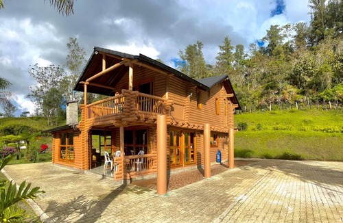 Guatape Villa | Finca La Corteza: A Relaxing Getaway in Guatapé