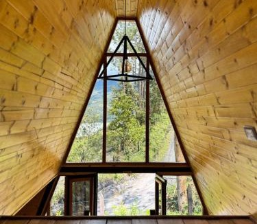 Macanal Ski Chalet | Finca Milele