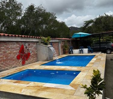 Girardot Villa | Finca vacacional la manuelita
