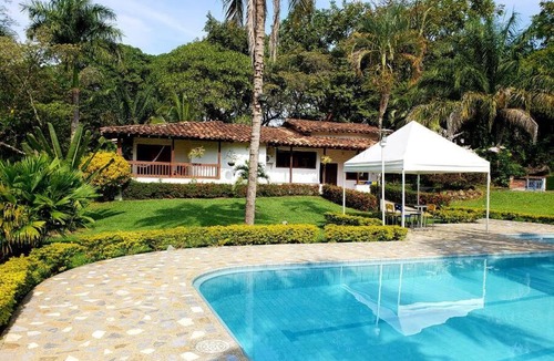 San Jeronimo Villa | Finca / Villa / Casa de campo en San Jeronimo