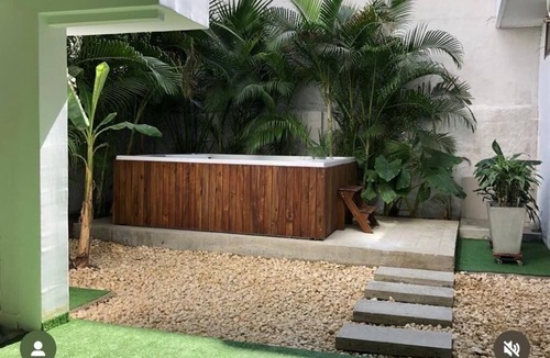 El Laguito House | Gallery Beach Home Jacuzzi Jacuzzi Hockey & Billiards