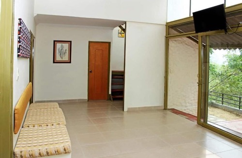 Girardot House | Girardot Cabañas - Balcón de Guabinal - Cabaña de 3 Habitaciones 2