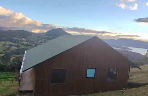 Guatavita Other | Glampin la esperanza vista al embalse
