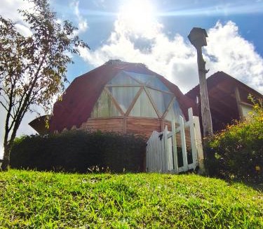 Guarne Ski Chalet | Glamping Cabañas Sharmont